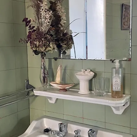 Bed & Breakfast Chateau De - 1753