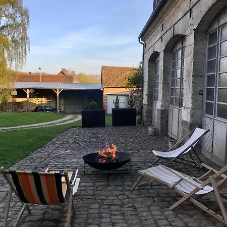 Chateau De - 1753 Bed & Breakfast Contay