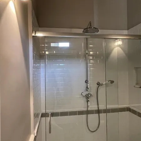 Chateau De - 1753 4*