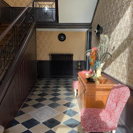 Chateau De - 1753 4* Contay