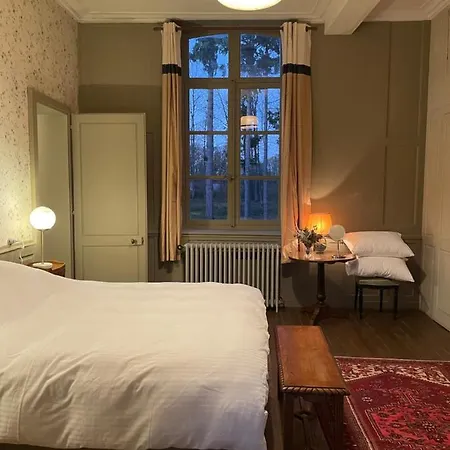 Chateau De - 1753 Frühstückspension Contay