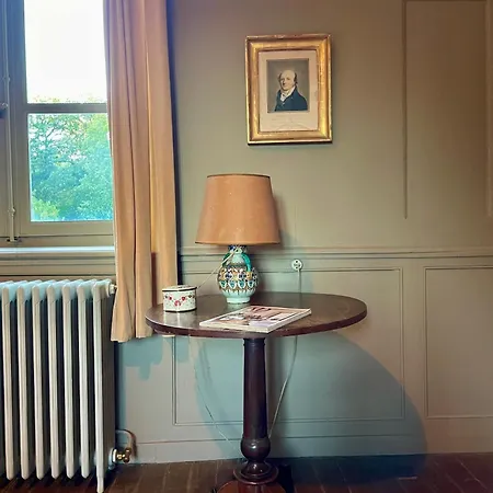 Chateau De - 1753 4* Contay