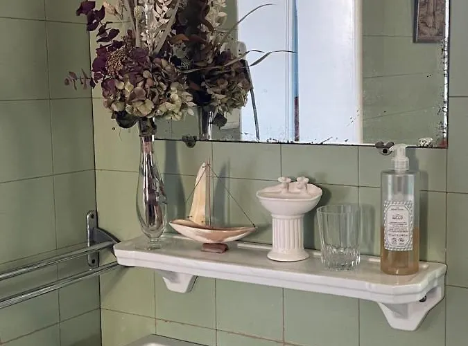 Bed & Breakfast Chateau De - 1753