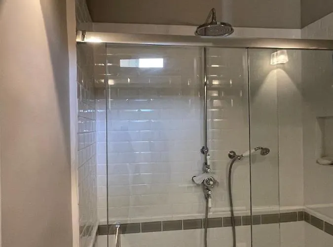 Chateau De - 1753 4*