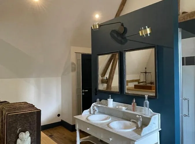 Bed & Breakfast Chateau De - 1753