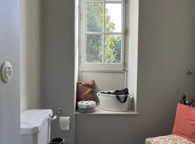 Chateau De - 1753 4*