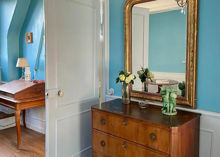 Chateau De - 1753 4* Contay